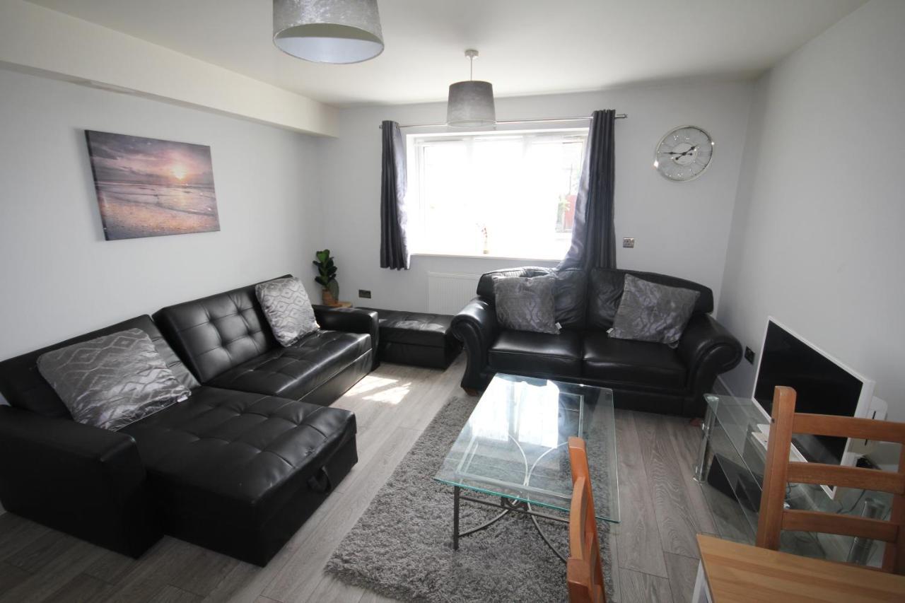 Apartment Holden Court - 1 West Drayton (Middlesex)