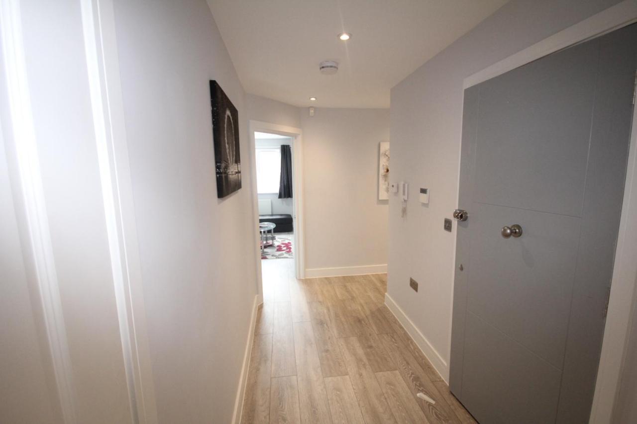 Apartment Holden Court - 1 *