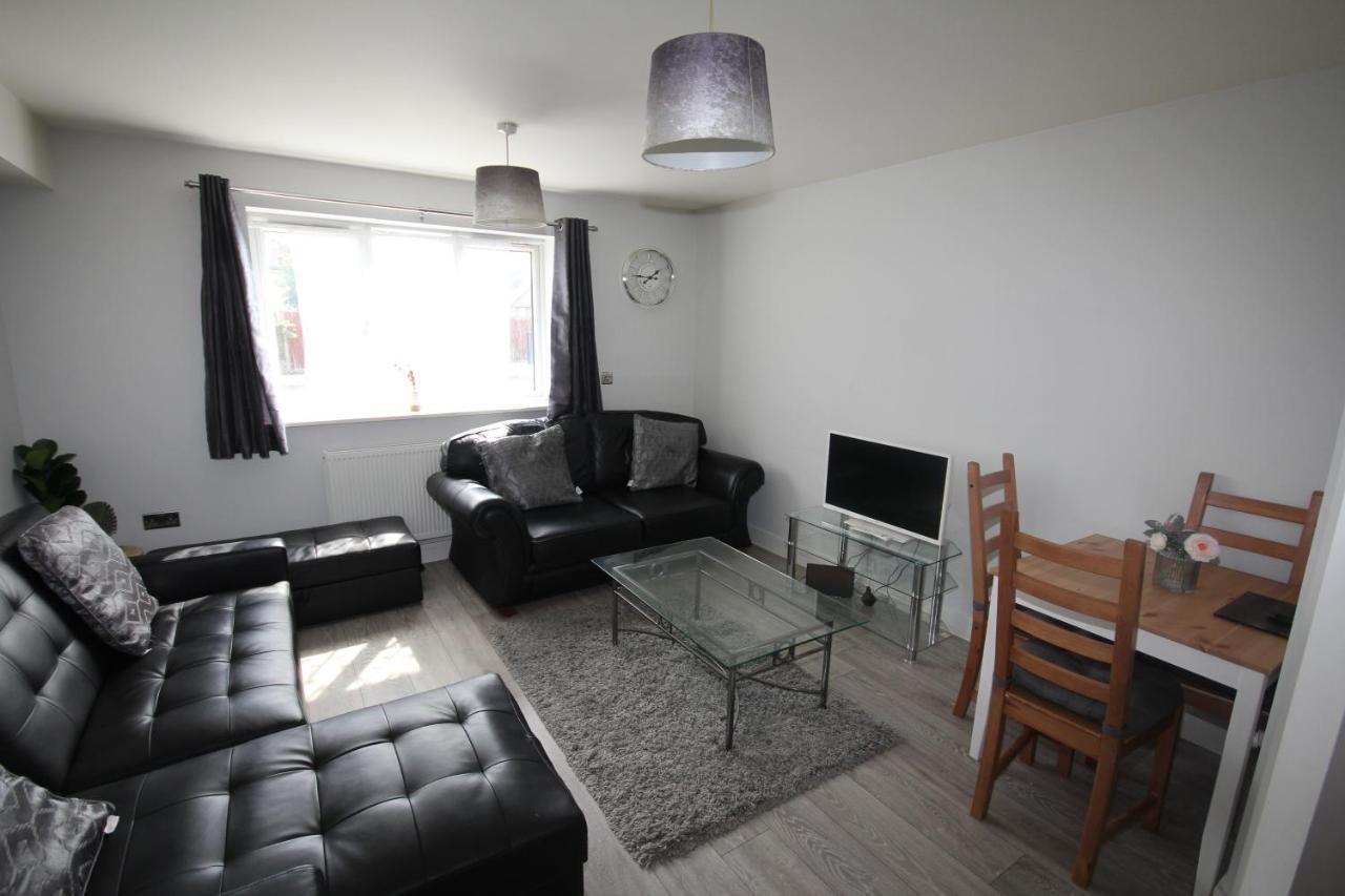 Holden Court - 1